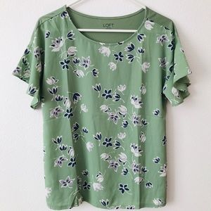 LOFT Green Floral Short Sleeve Top